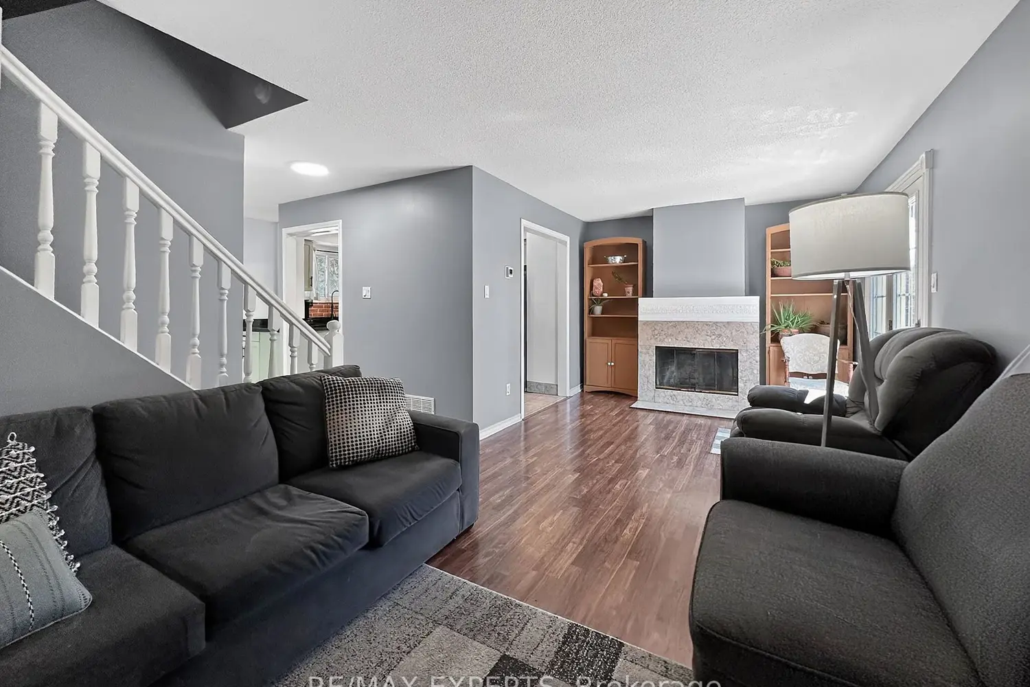 86 Sutter Avenue photo 3