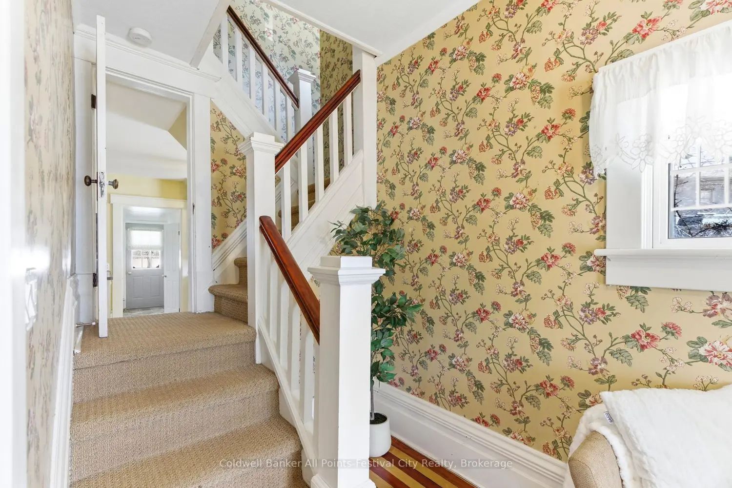 Additional image 9 of 129 Ontario Street