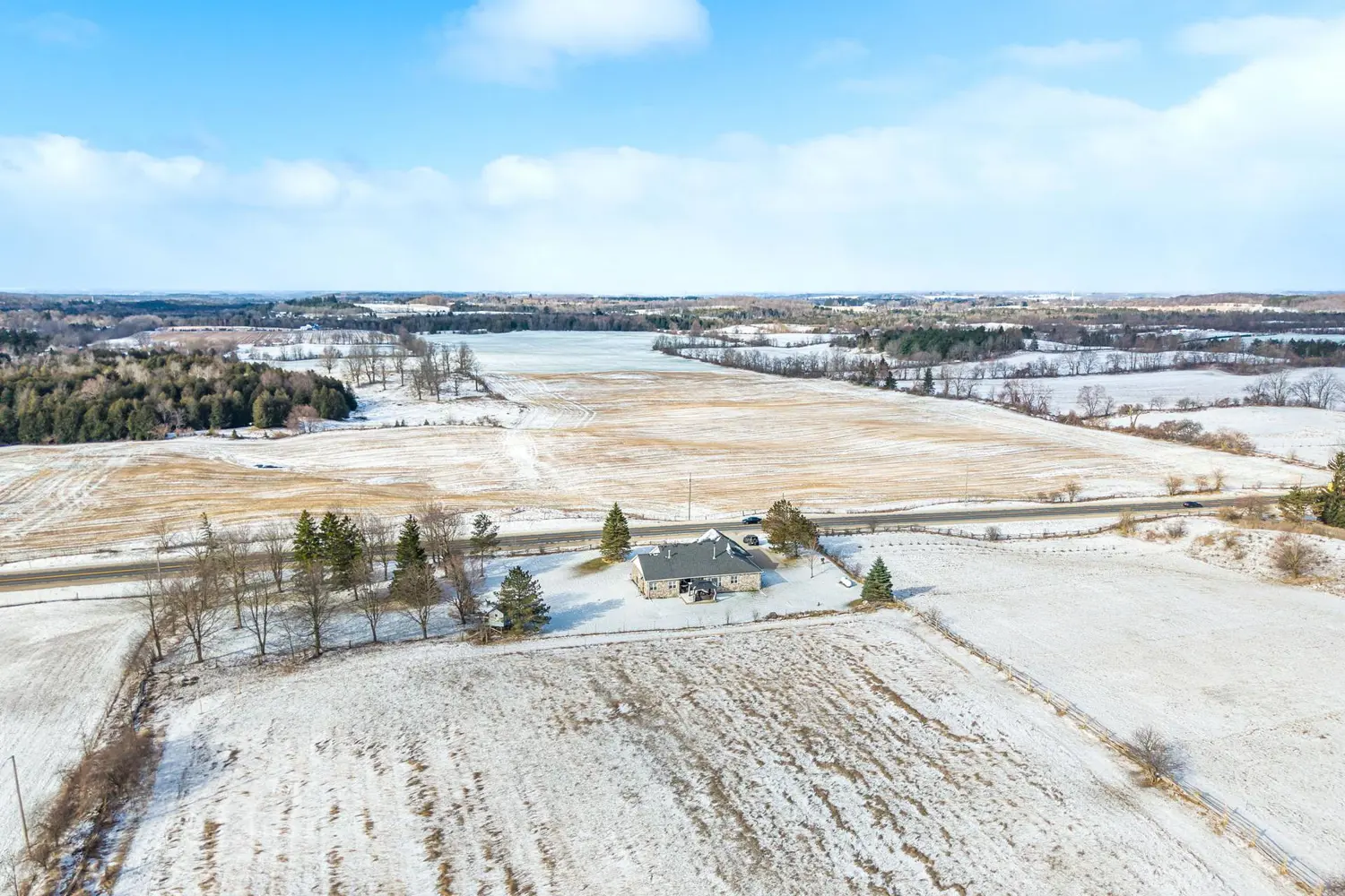 Additional image 7 of 4923 Wellington 44 Road