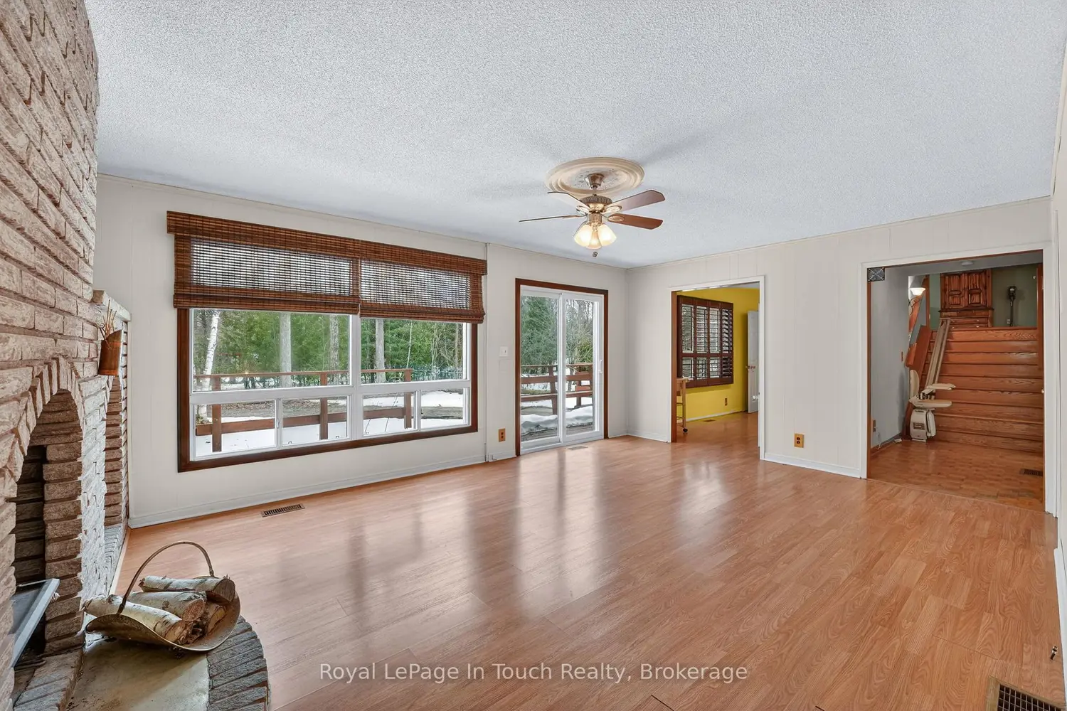 23 Duquette Court photo 4