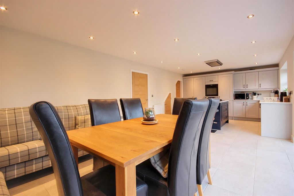 Additional image 18 of 5 bed detached house for saleEyre Grove, Hornsea HU18