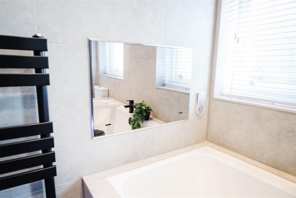 Additional image 37 of 6 bed semi-detached house for saleFerriby Road, Hessle HU13