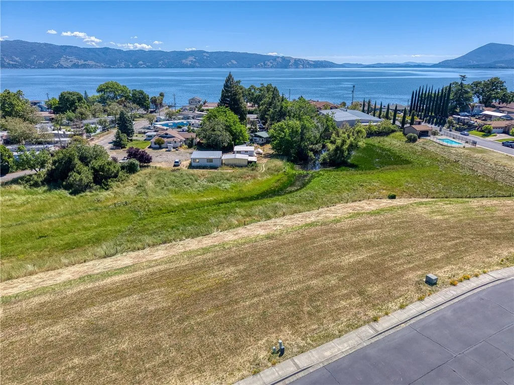 Additional image 7 of 2776 Lizzy Ln, Lakeport, CA 95453