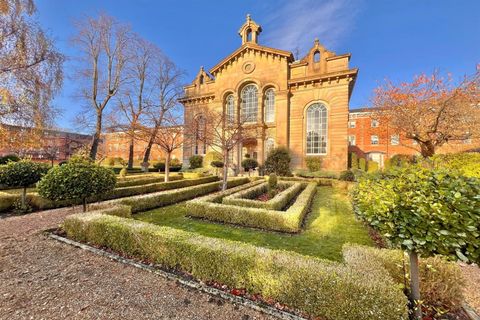 Houseman Crescent, Manchester M20