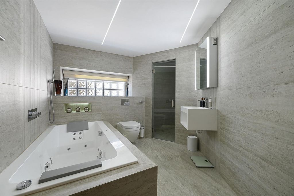 Additional image 19 of 3 bed flat for saleWest Hill, Harrow HA2
