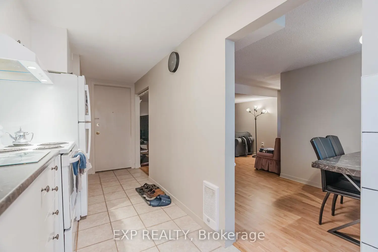 Additional image 4 of 847 Pinewood Crescent