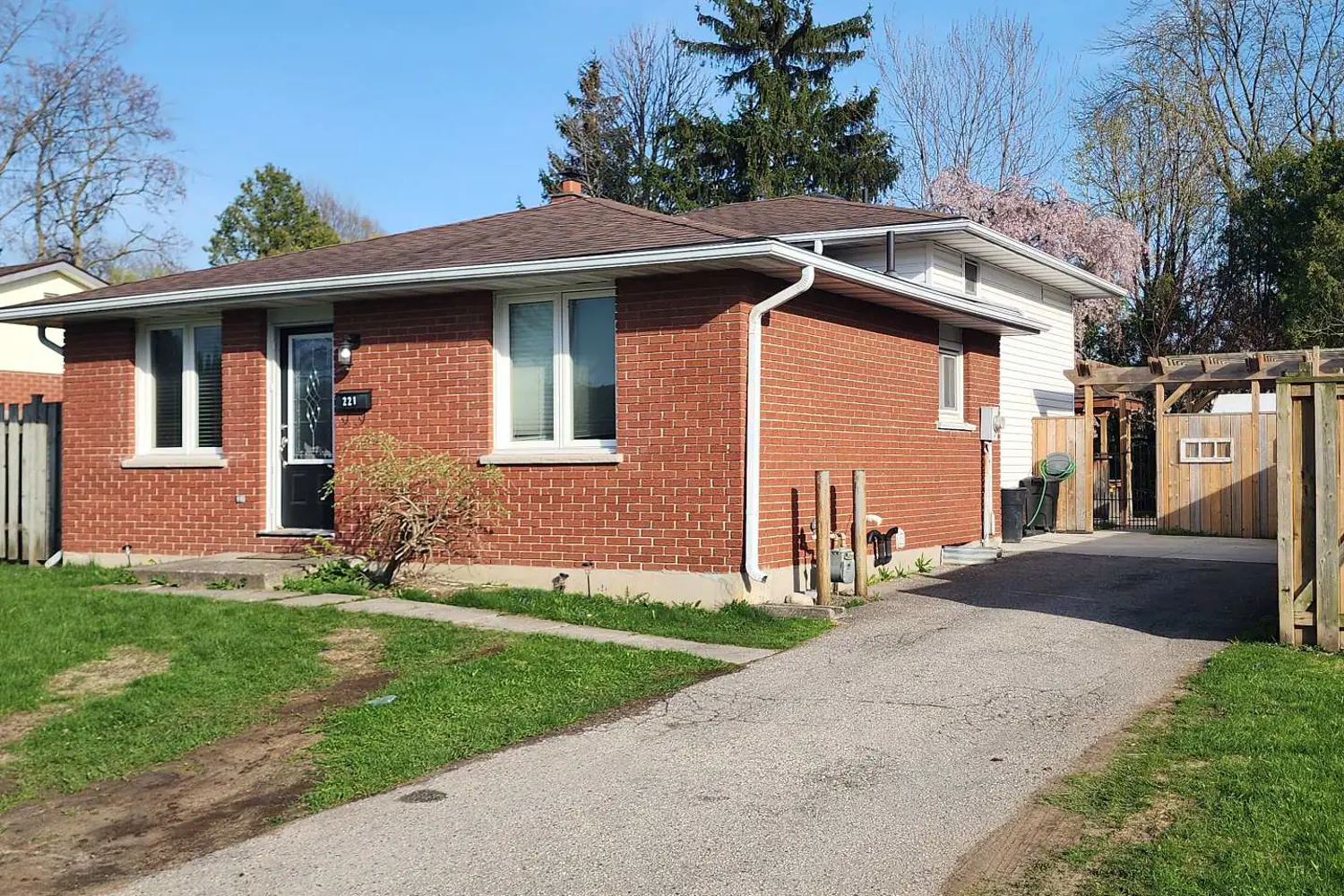 221 Admiral Drive