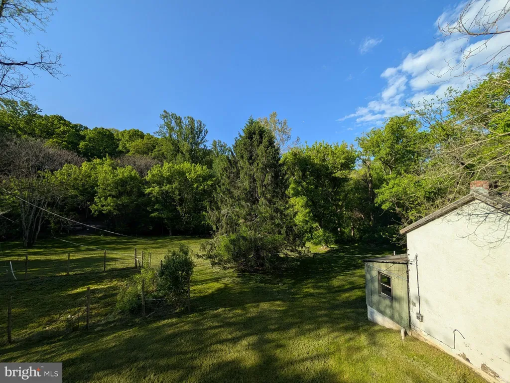 189 Piedmont Orchard Road, Linden, VA 22642