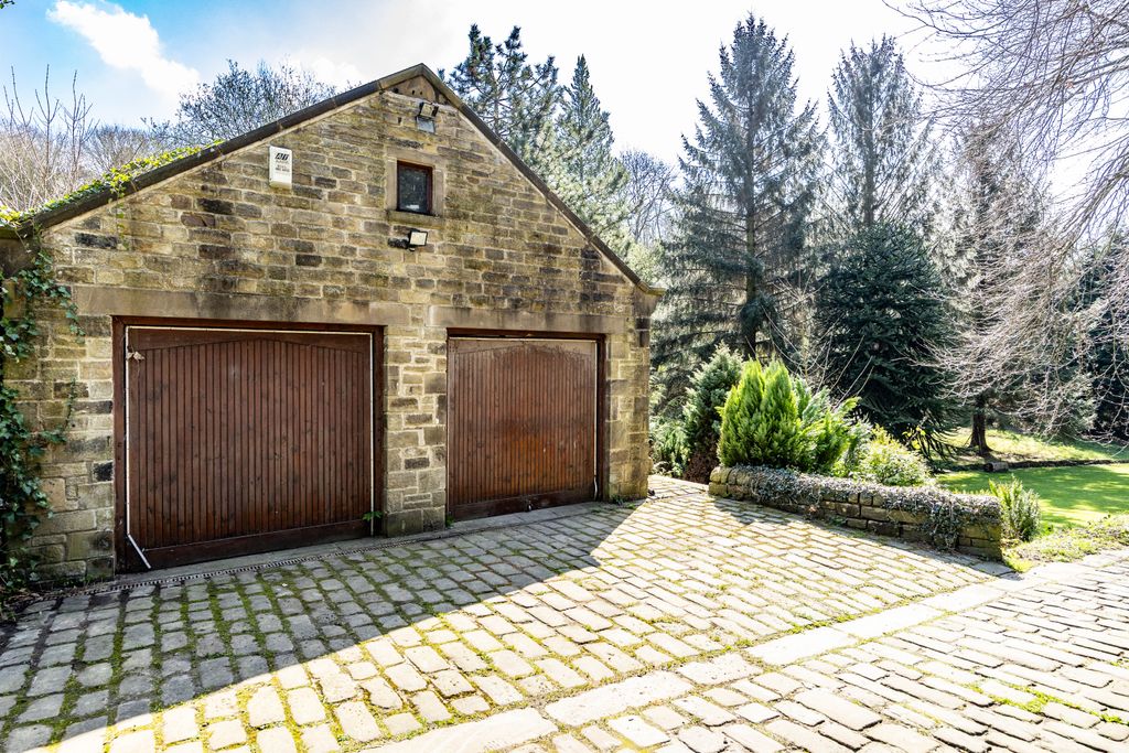 Additional image 5 of 13 bed property for saleRookery Lane, Salterhebble, Halifax HX3