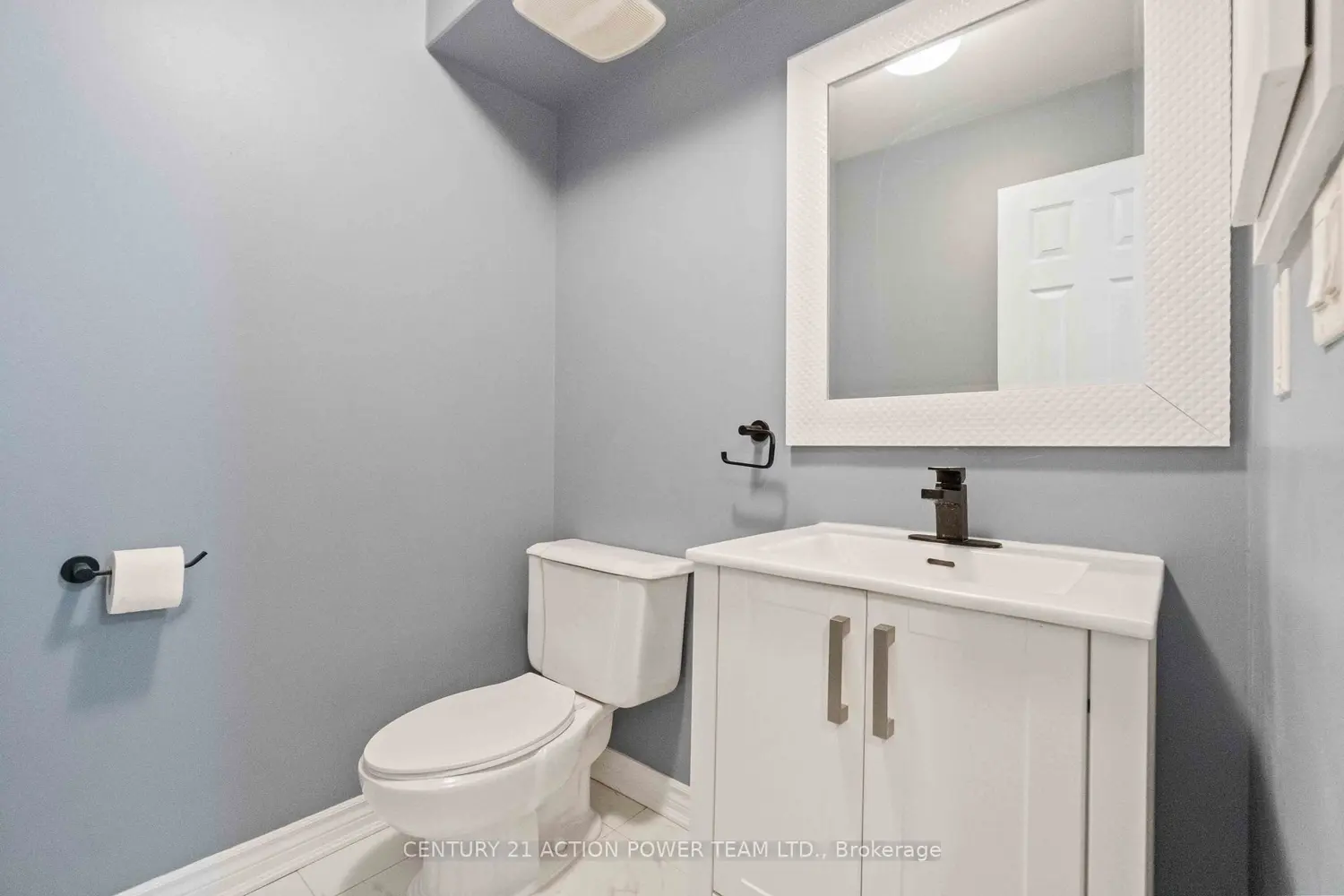 904 Tanguay Court photo 5