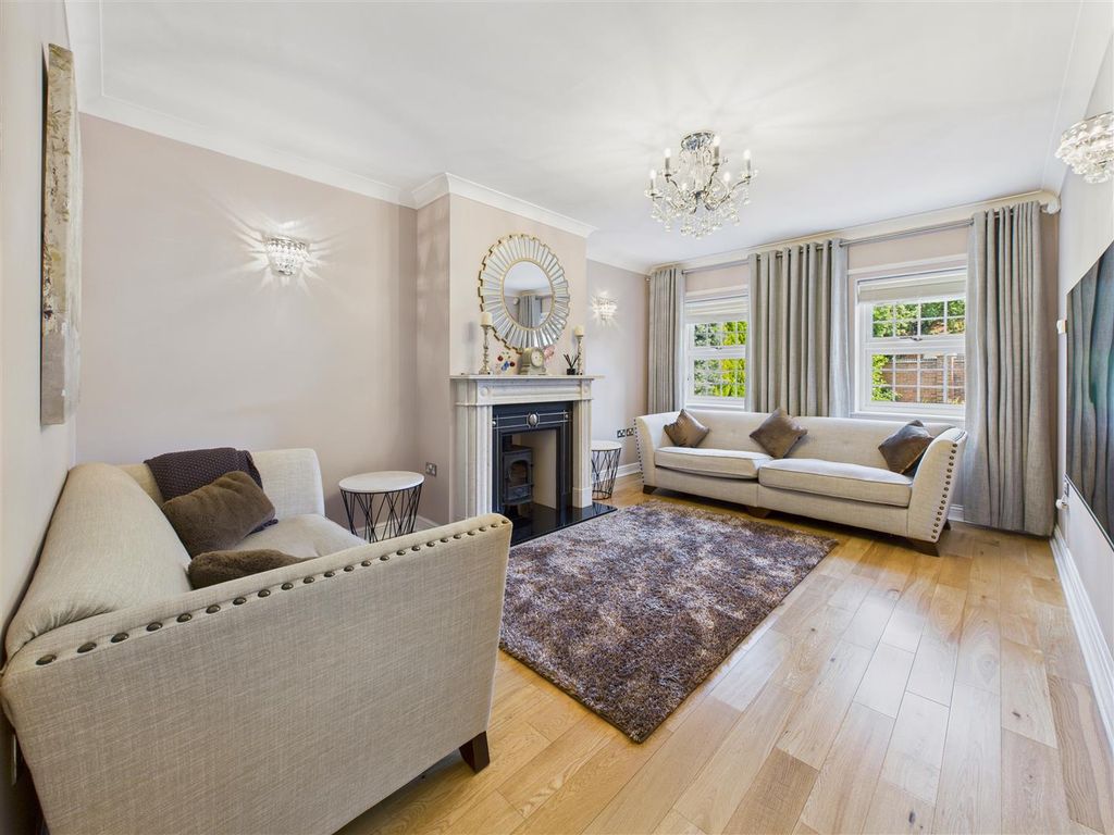 Additional image 4 of 4 bed detached house for saleSwanland Road, Hessle HU13