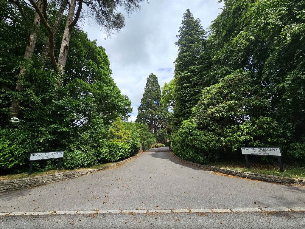 Additional image 19 of 2 bed flat for saleHindhead, Surrey GU26