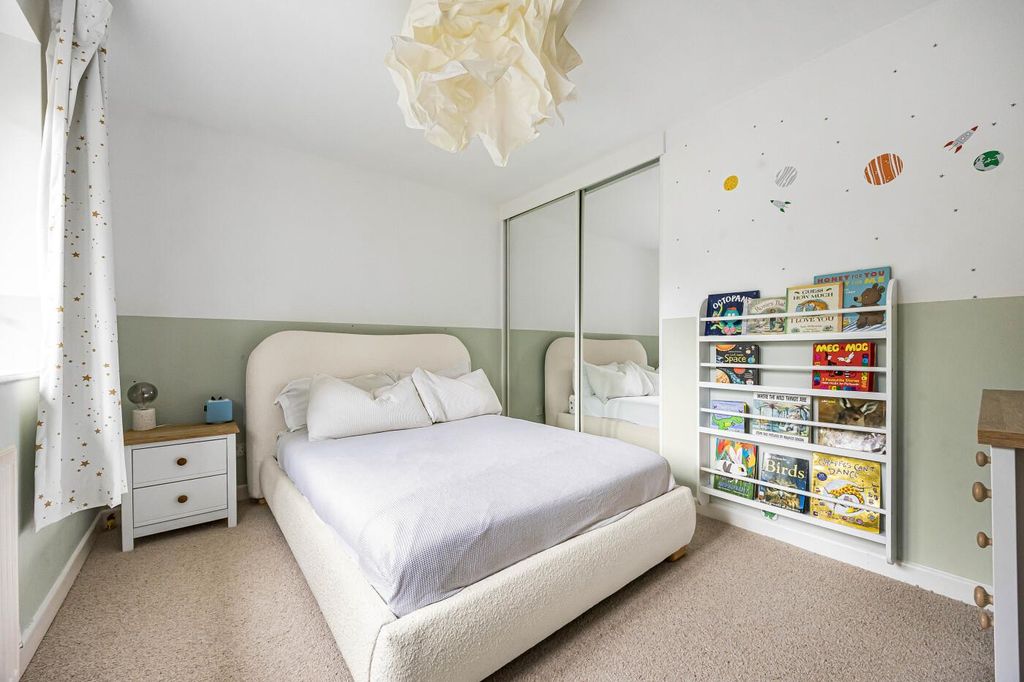 Additional image 16 of 5 bed detached house for salePearces Orchard, Henley-On-Thames RG9