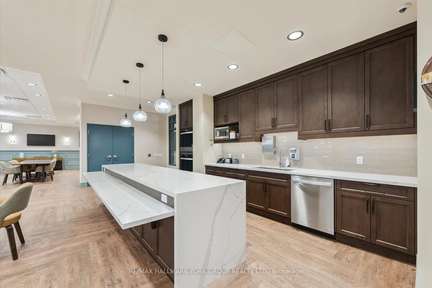 Additional image 16 of 460 William Graham Drive 116
