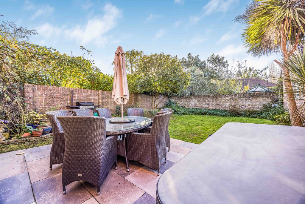 Additional image 50 of 4 bed detached house for saleHavant, Hampshire PO9