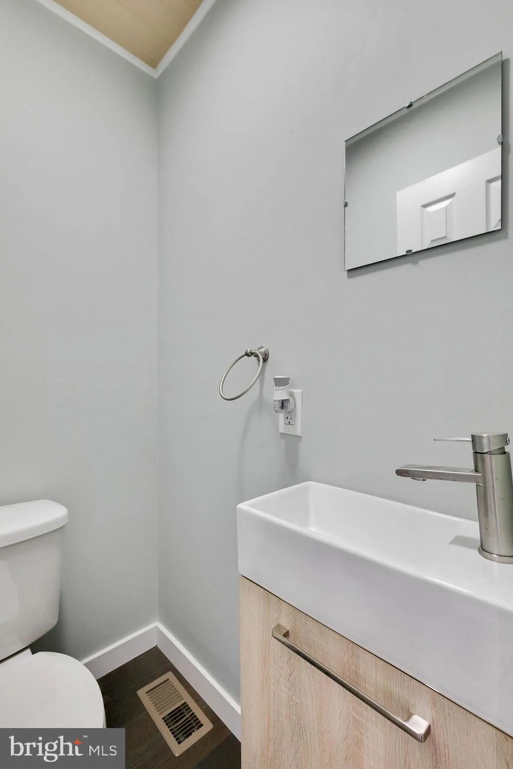 Additional image 45 of 1903 S Warnock Street, Philadelphia, PA 19148