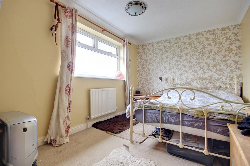 Additional image 8 of 3 bed detached house for saleCheyne Walk, Hornsea HU18