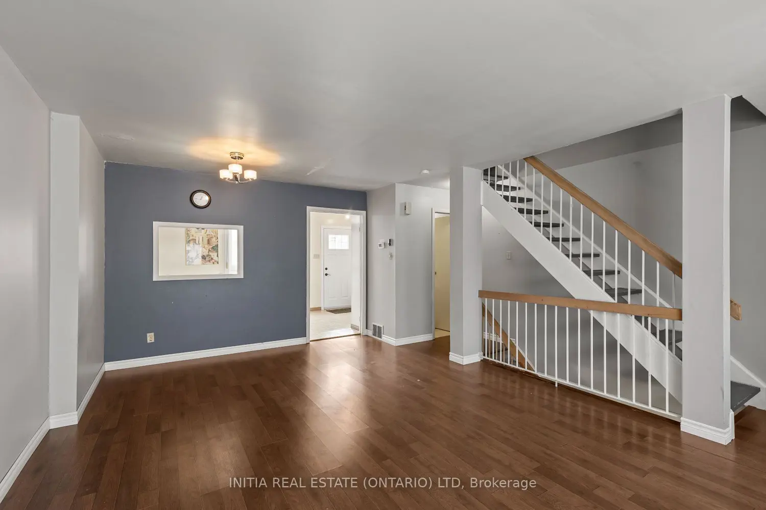 253 Taylor Street 19 photo 2