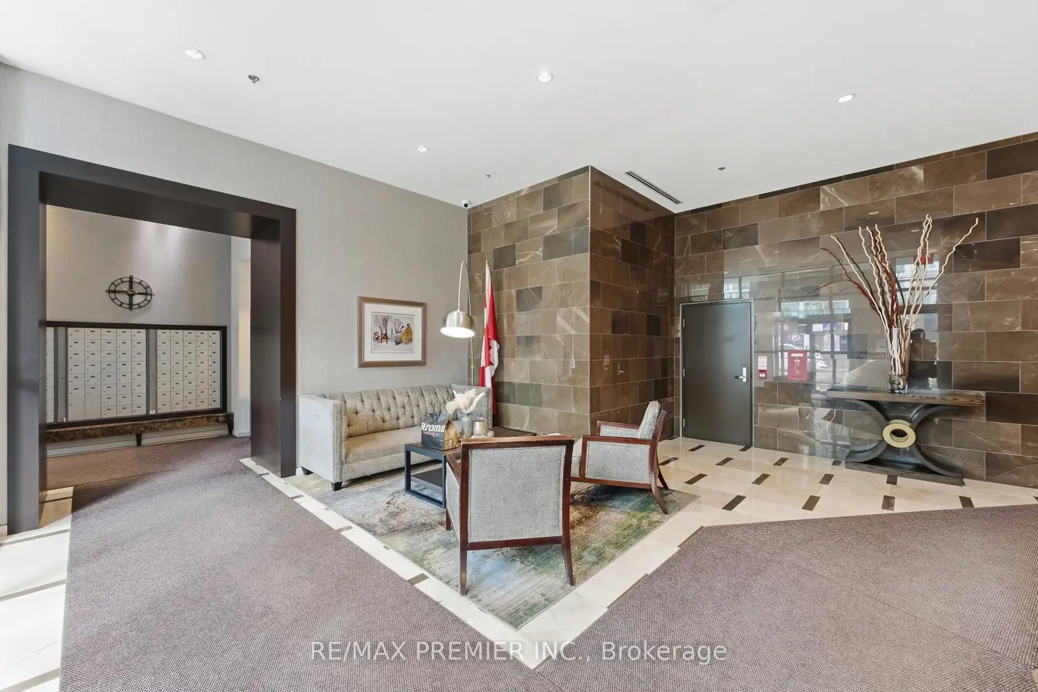 Additional image 13 of 212 Eglinton Avenue 307