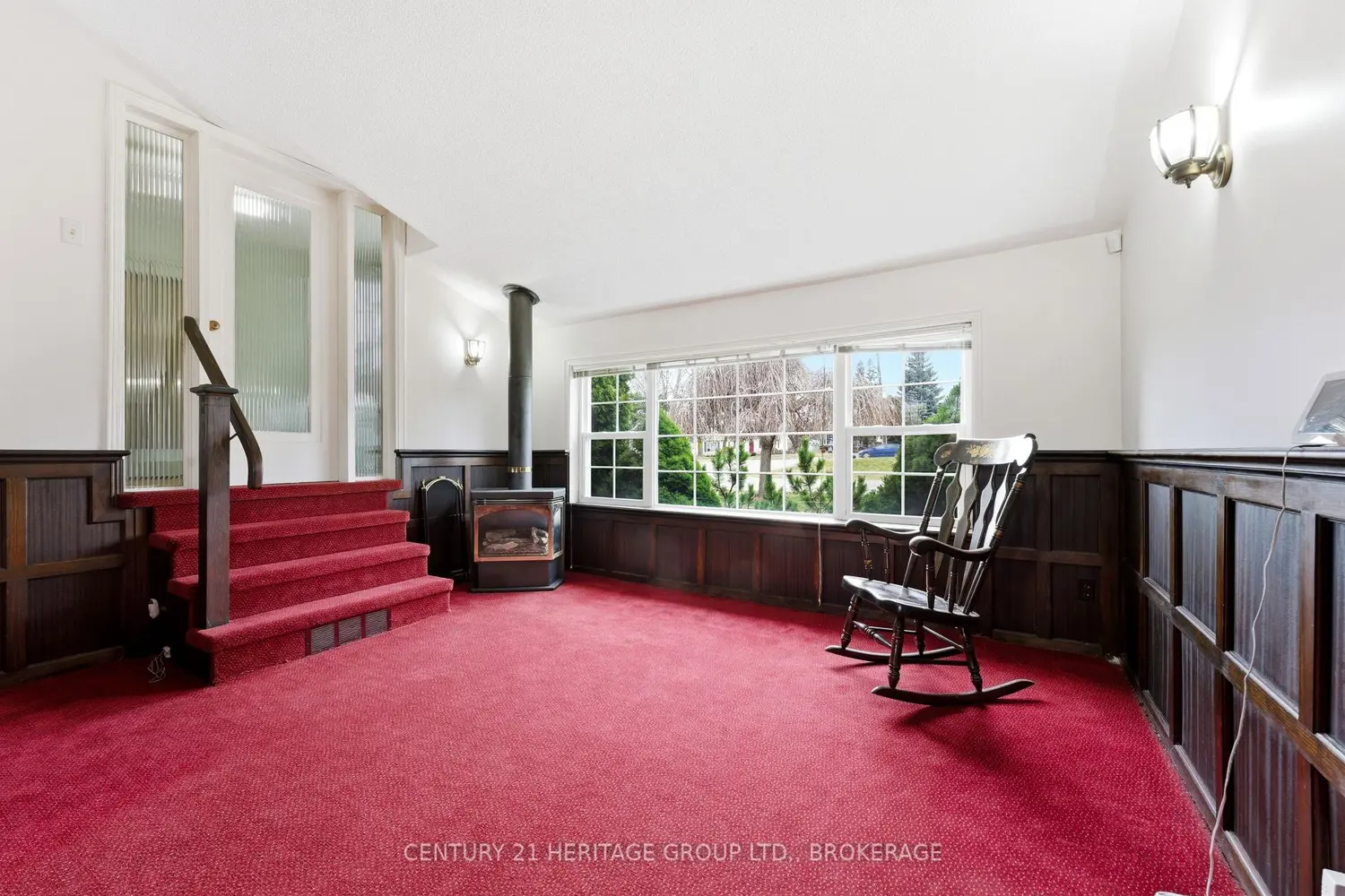 1033 King Street photo 5