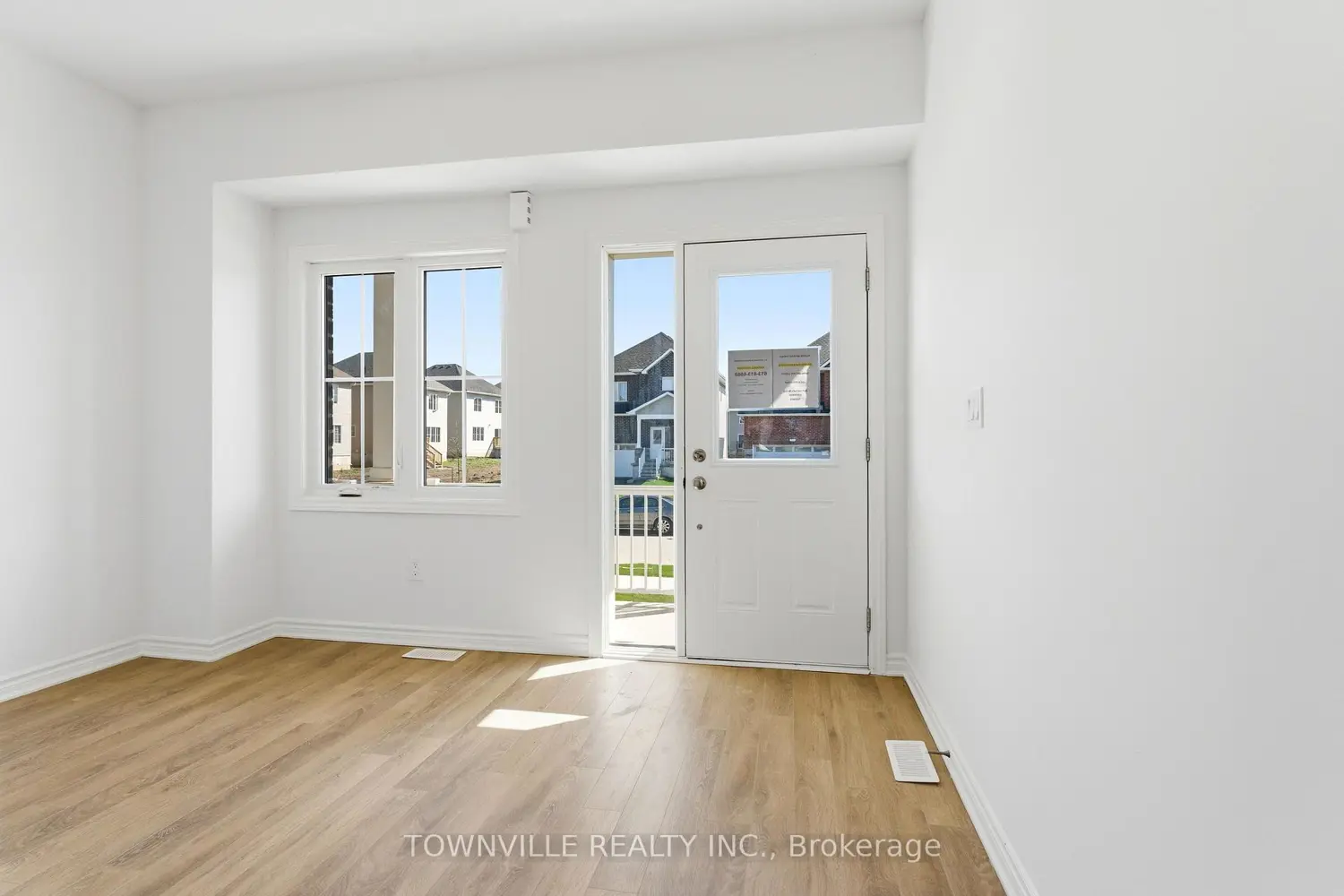 15 Bradden Crescent photo 5