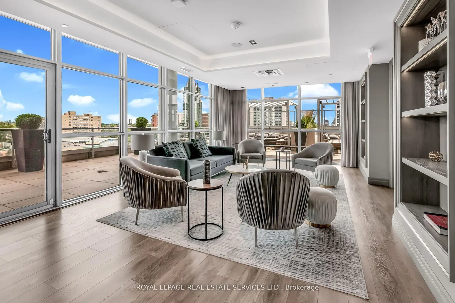 Additional image 18 of 501 St Clair Avenue 418