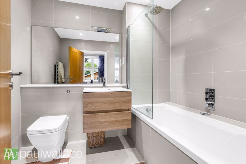 Additional image 24 of 2 bed flat for saleUpper Marsh Lane, Hoddesdon EN11