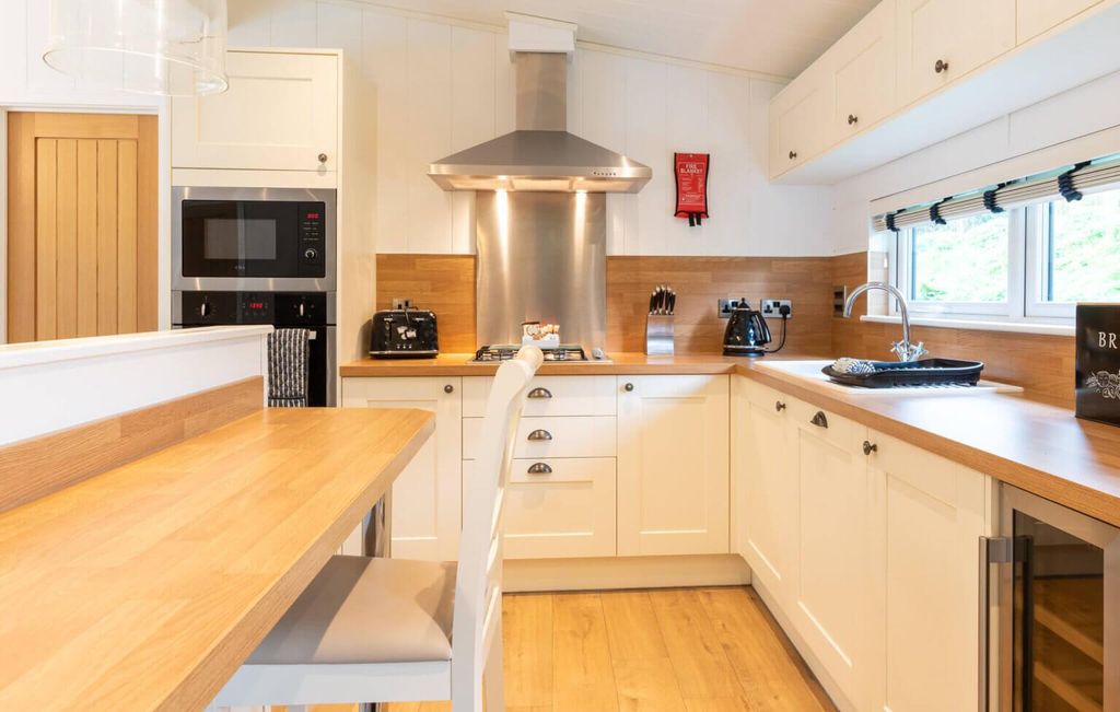 Additional image 4 of 2 bed mobile/park home for saleAysgarth Lodges, Westholme Bank, Leyburn DL8