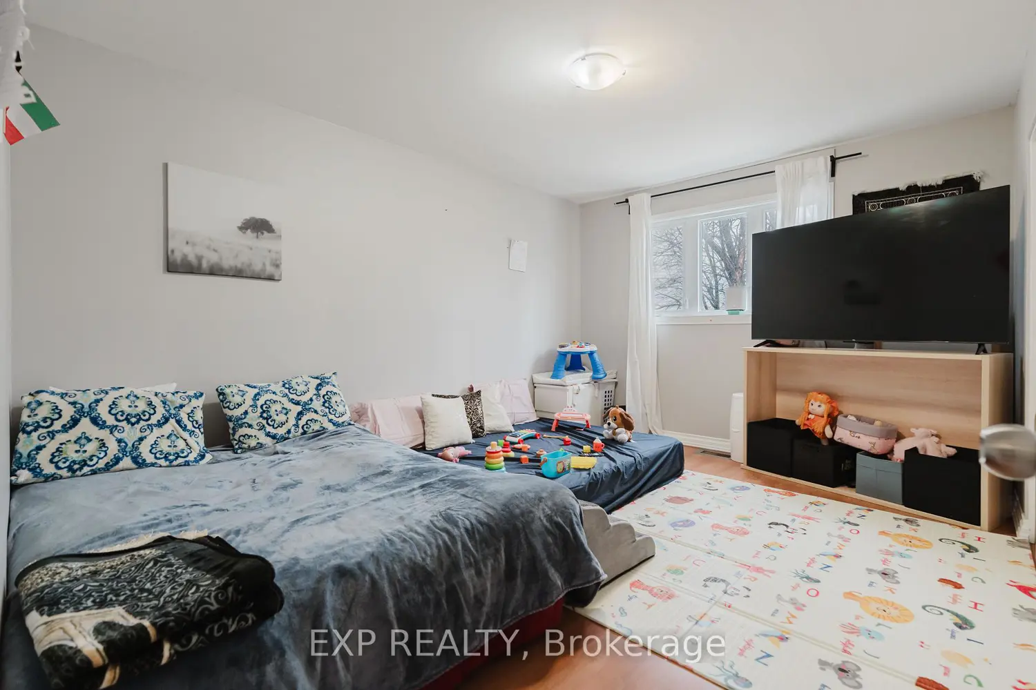 Additional image 10 of 847 Pinewood Crescent