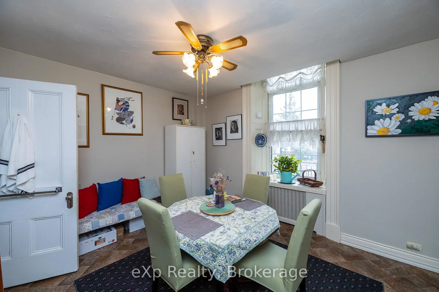 805 3Rd Avenue photo 2