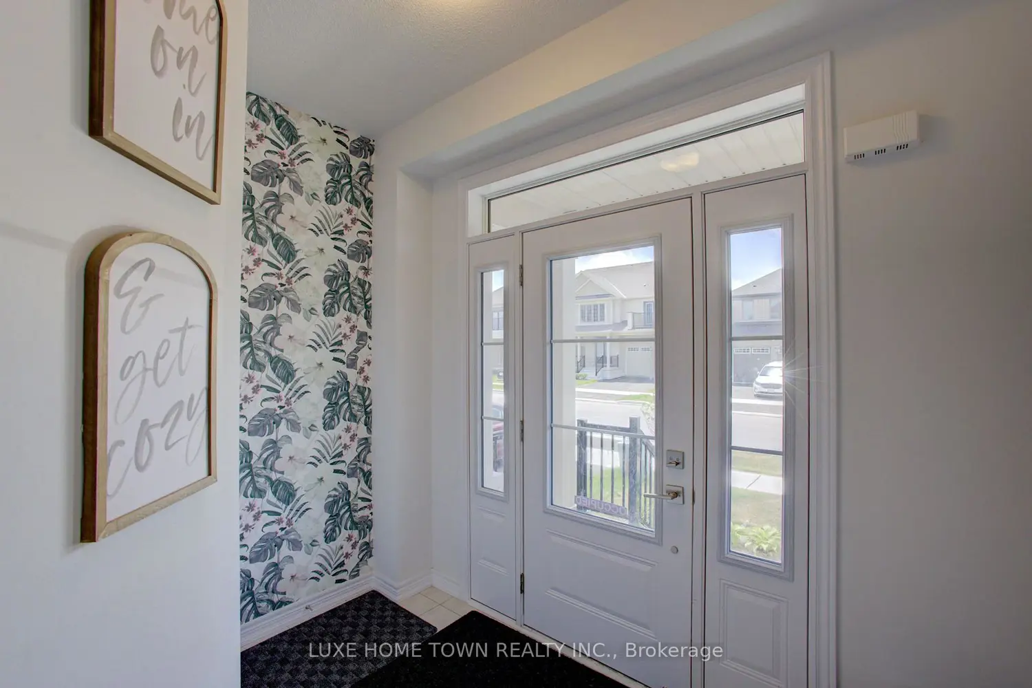 255 Rea Drive photo 3