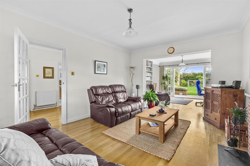 Additional image 9 of 5 bed detached house for saleMarlow Road, High Wycombe HP11