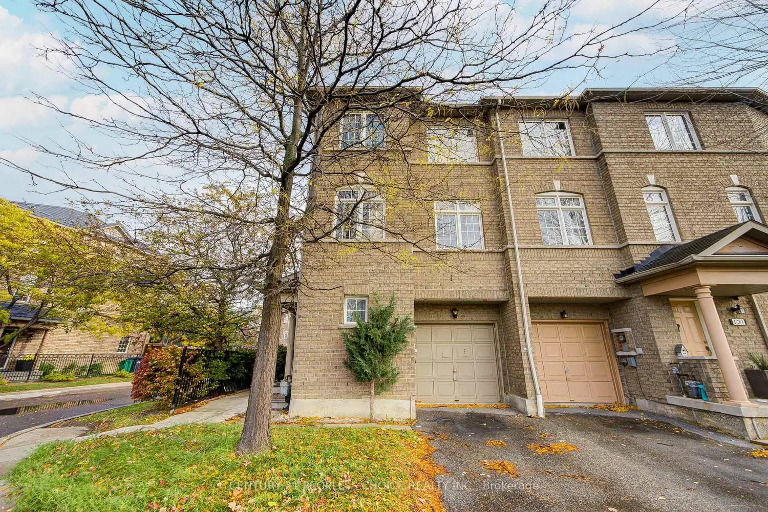 7035 Rexwood Road 133 photo 4