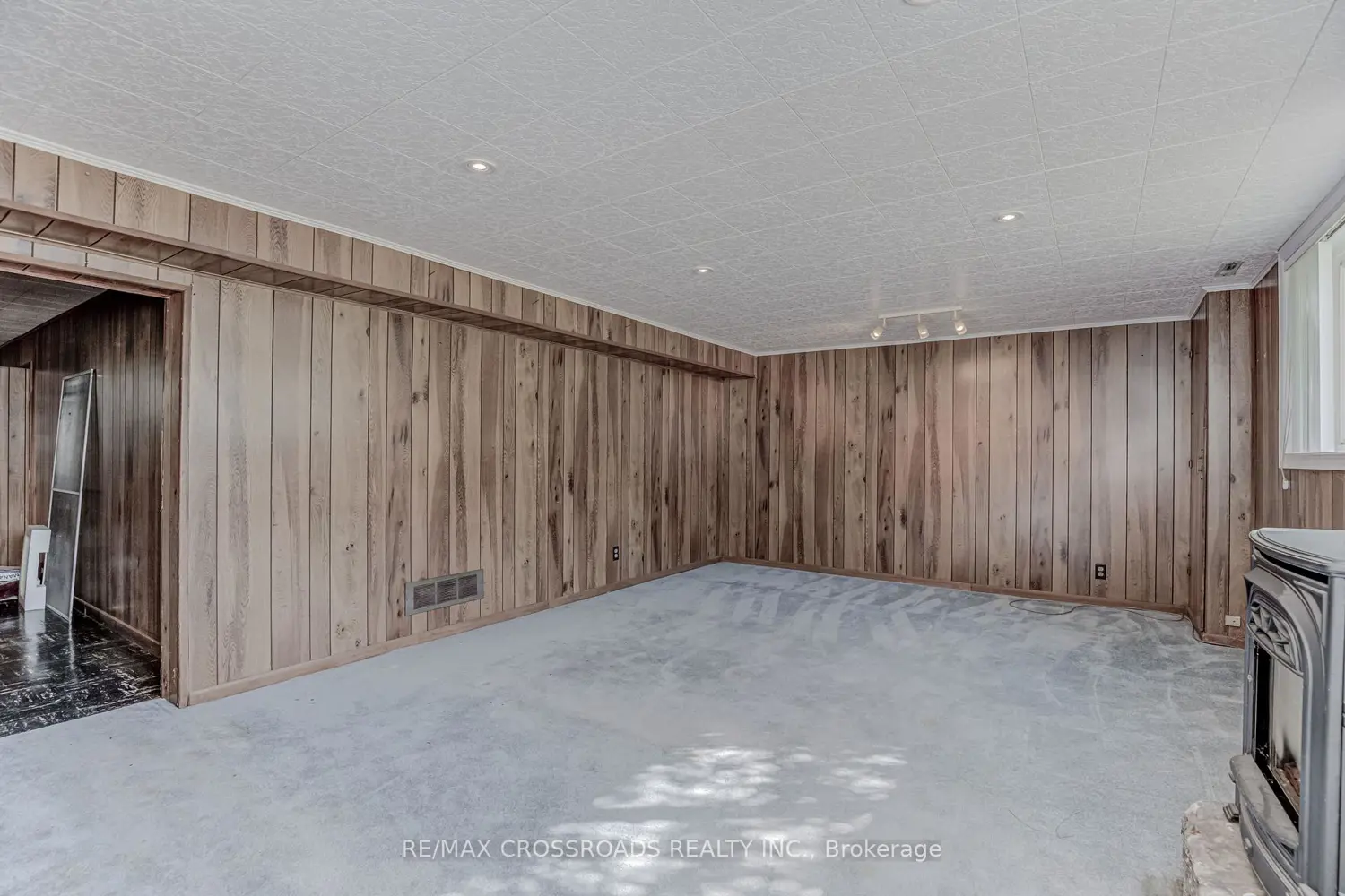 Additional image 9 of 156 Florence Avenue