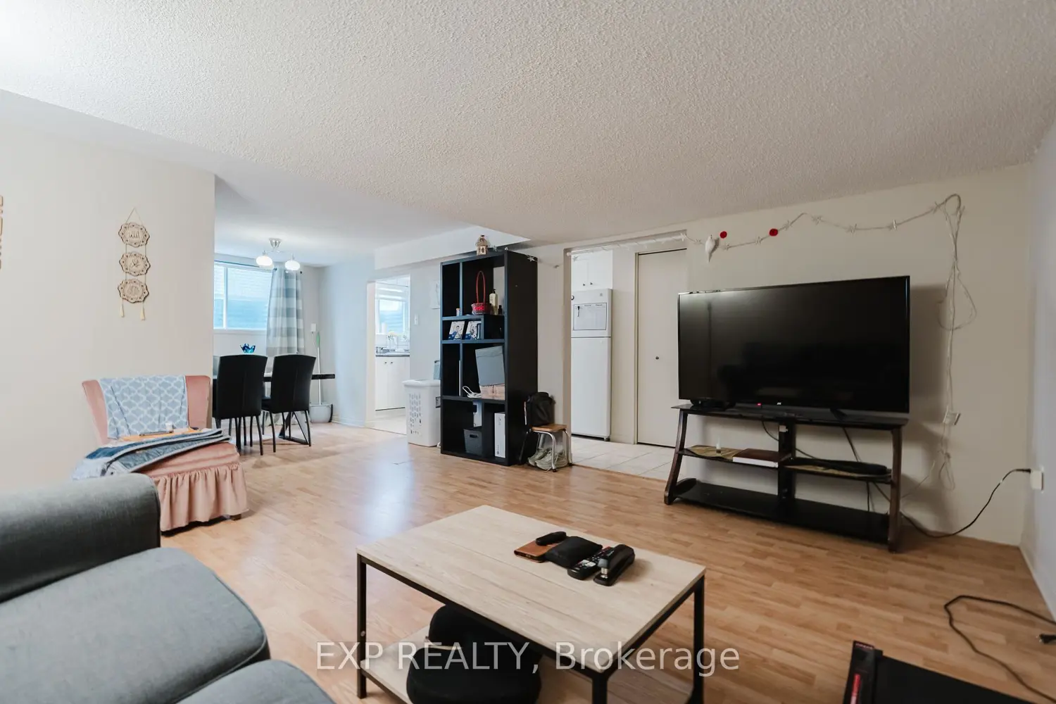 Additional image 7 of 847 Pinewood Crescent