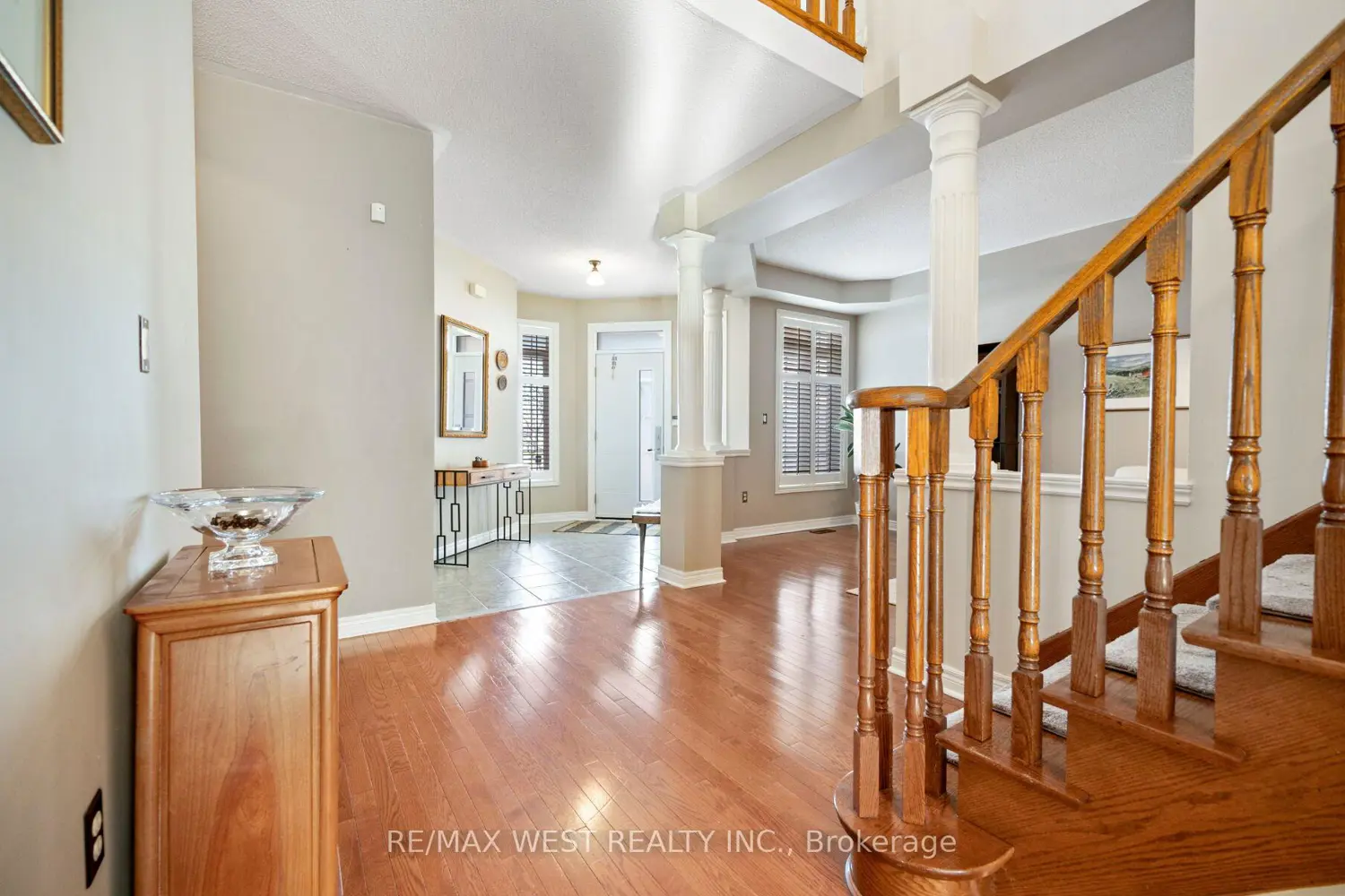 3374 Artesian Drive