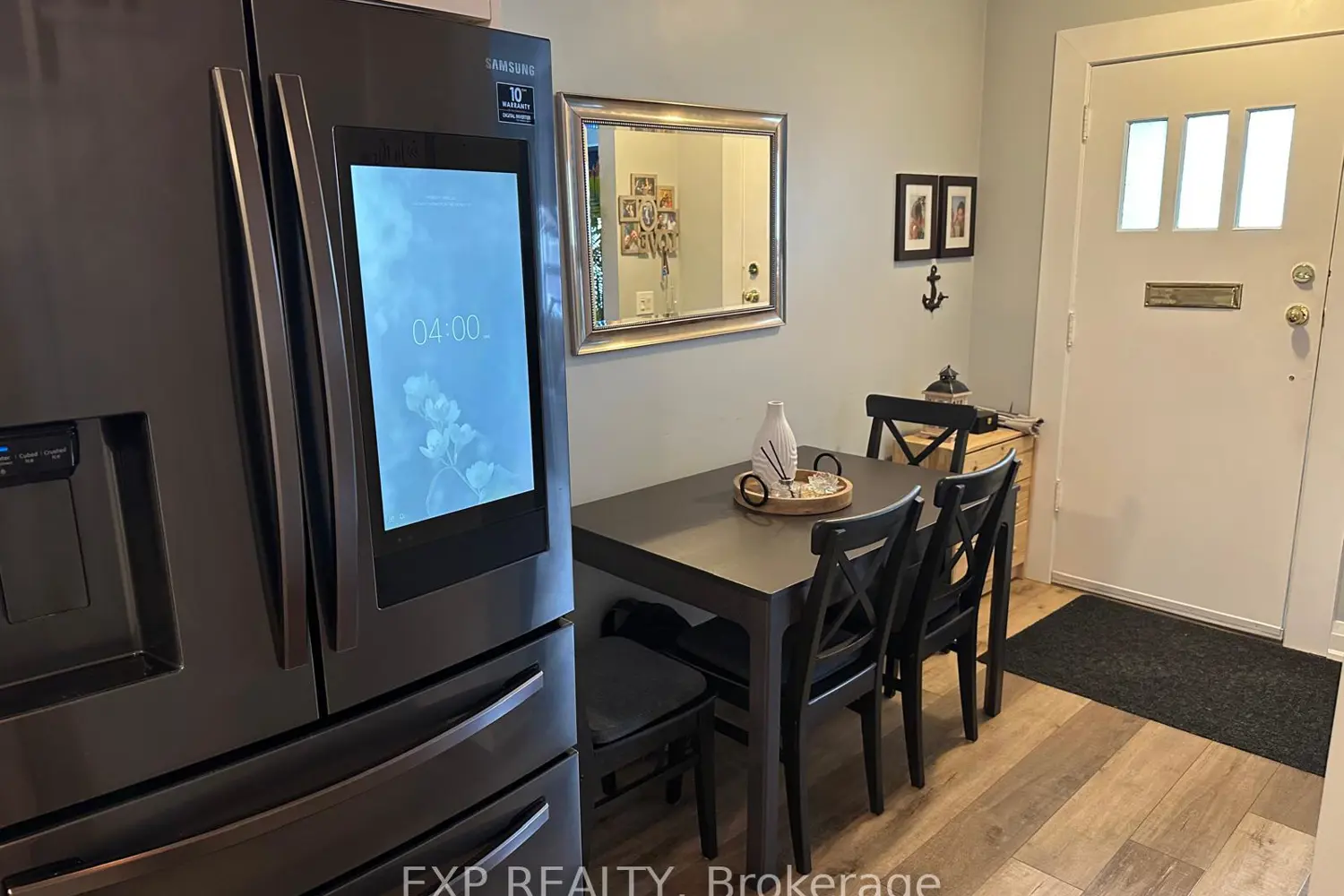 172 Eileen Avenue photo 5
