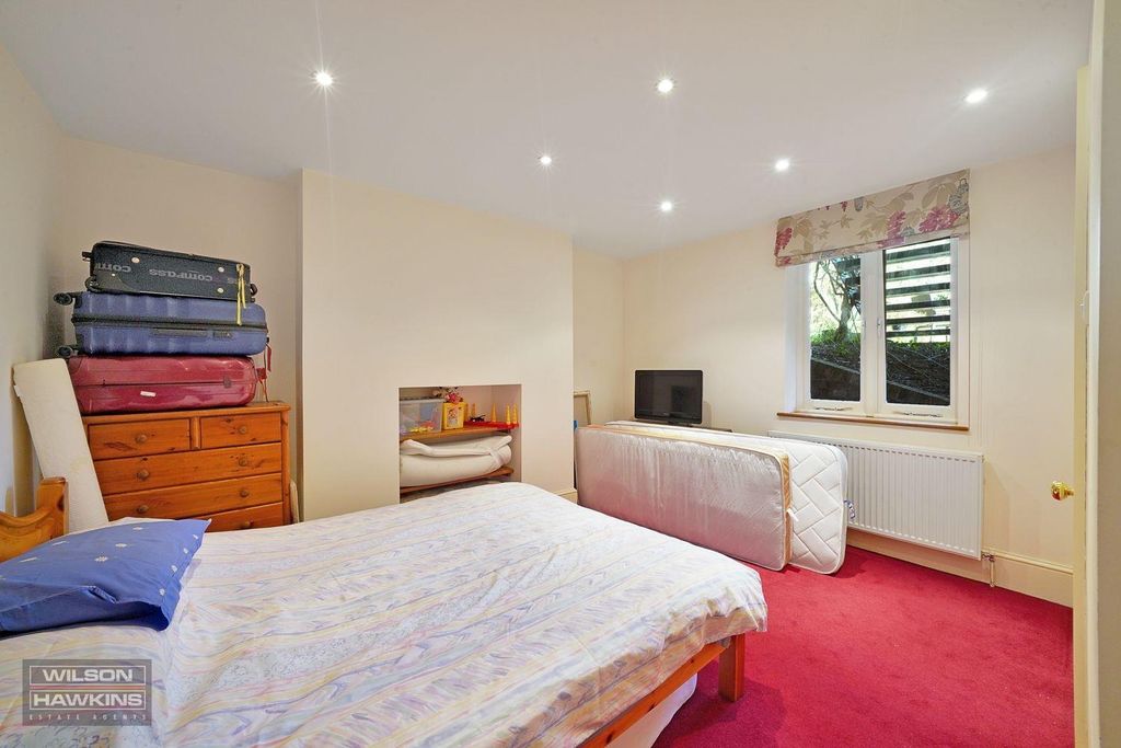Additional image 11 of 3 bed flat for saleLondon Road, Harrow On The Hill HA1
