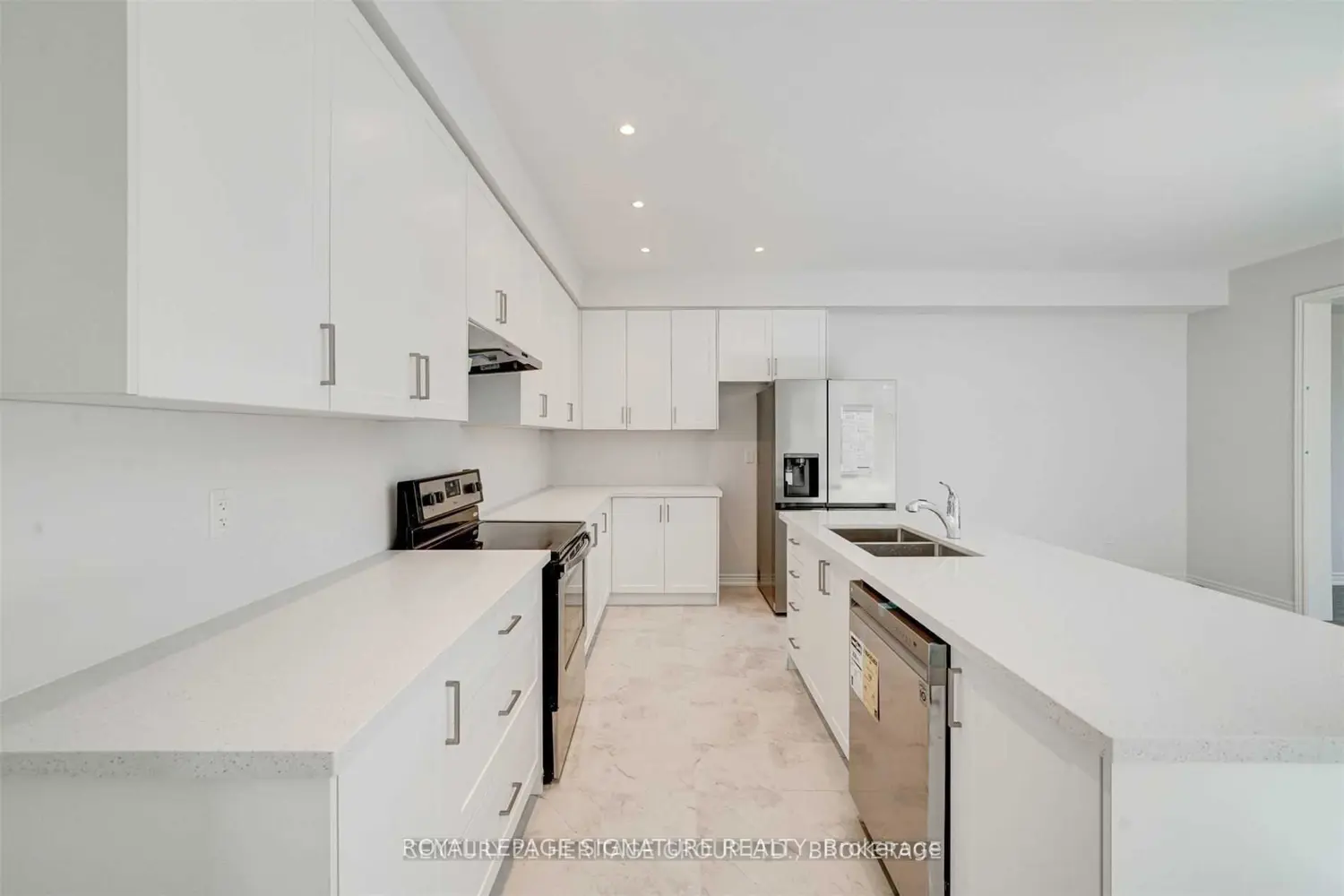 5 Frederick Taylor Way photo 2