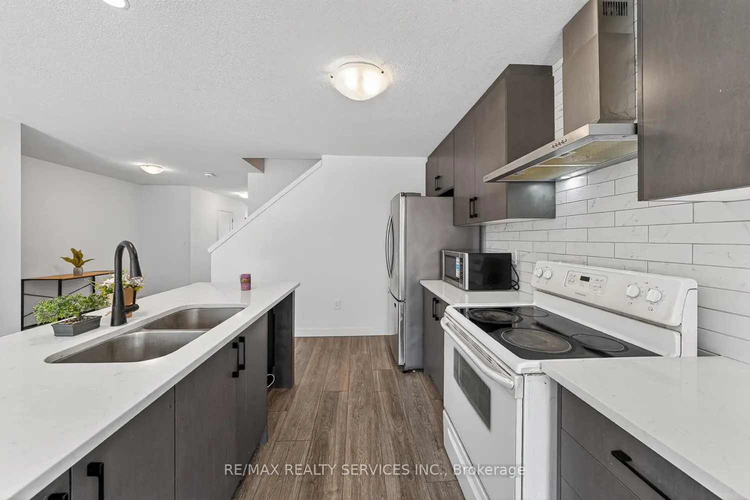 Additional image 17 of 95 Queensbrook Crescent