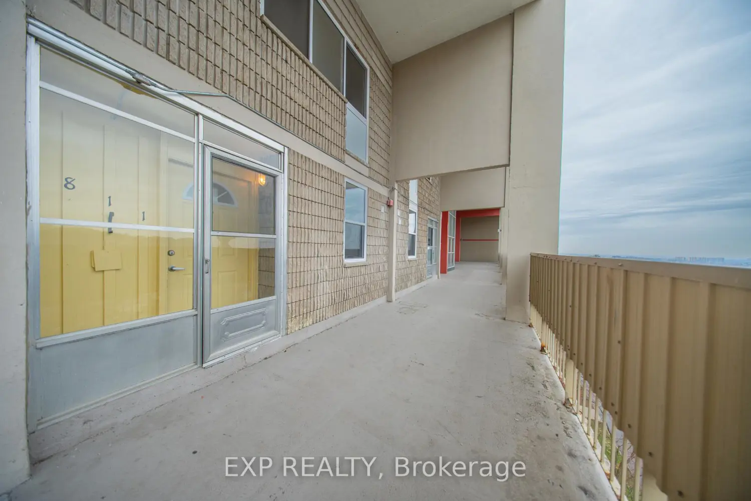 350 Quigley Road 811 photo 4