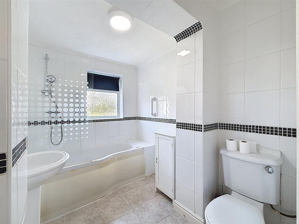 Additional image 10 of 3 bed detached house for saleClifton Street, Hornsea HU18