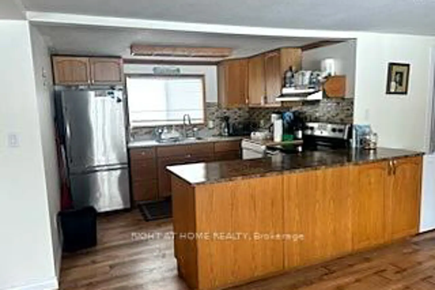 45 Heda Drive photo 3