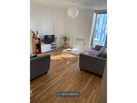 Michigan Point Tower B, Salford M50