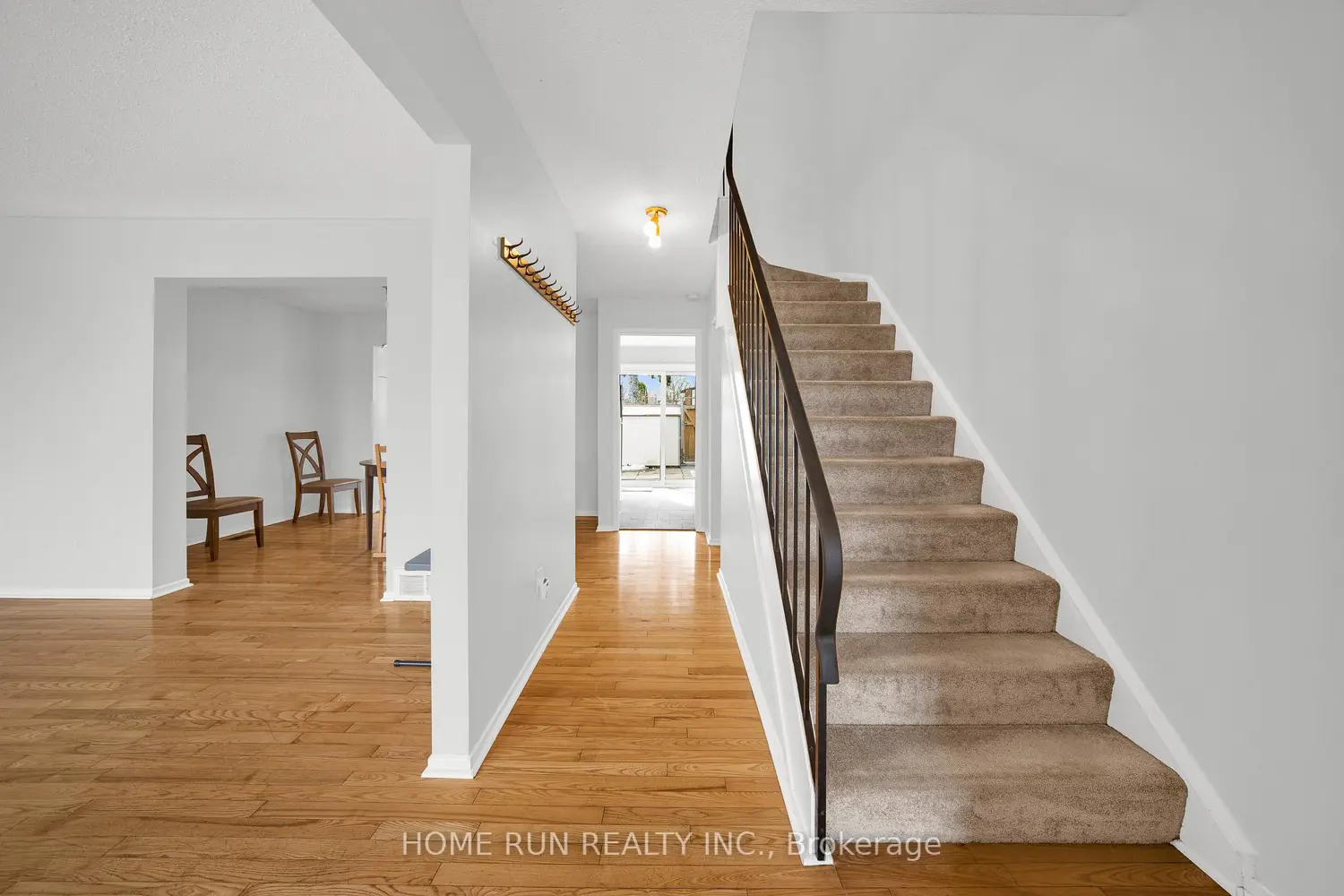 2111 Montreal Road 4 photo 2