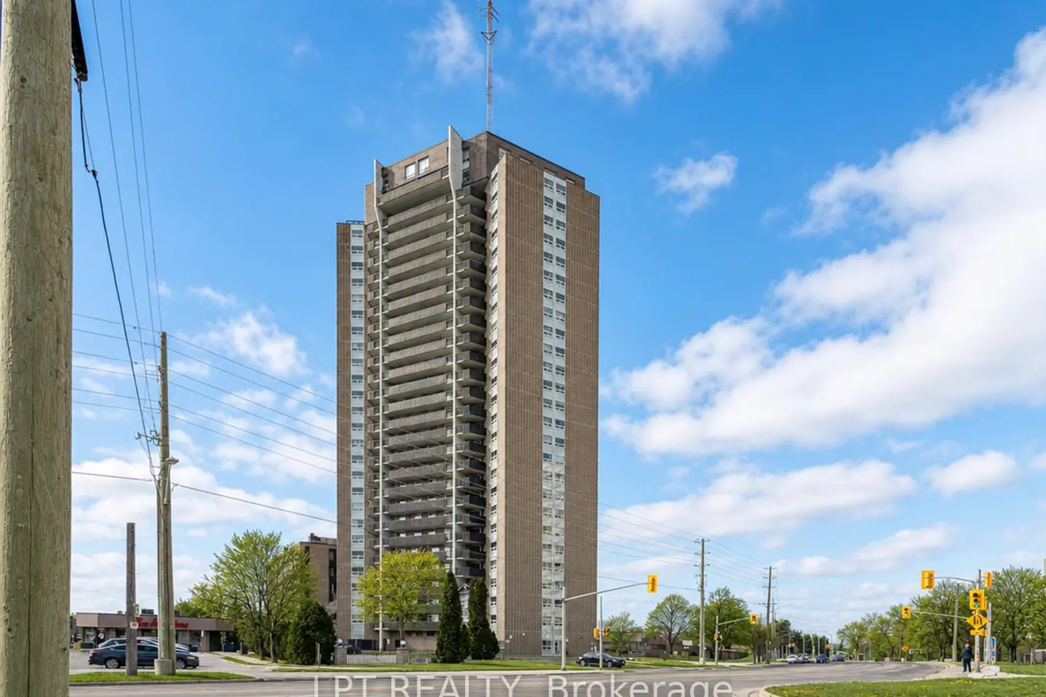 1380 Prince Of Wales Drive 802