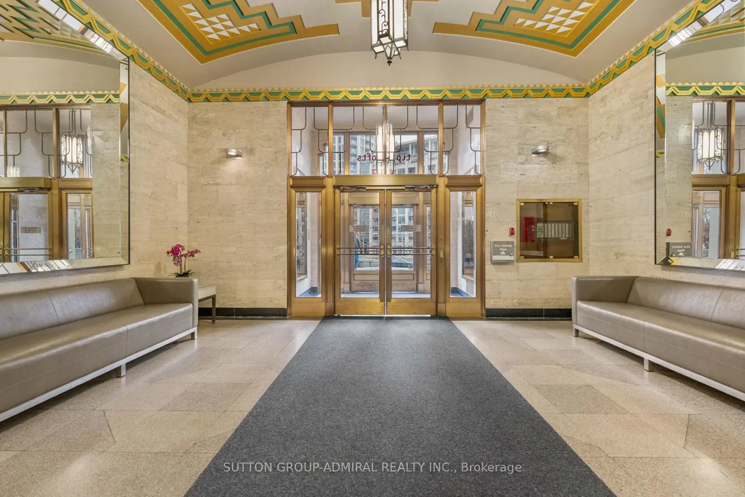 637 Lake Shore Boulevard 434 photo 2