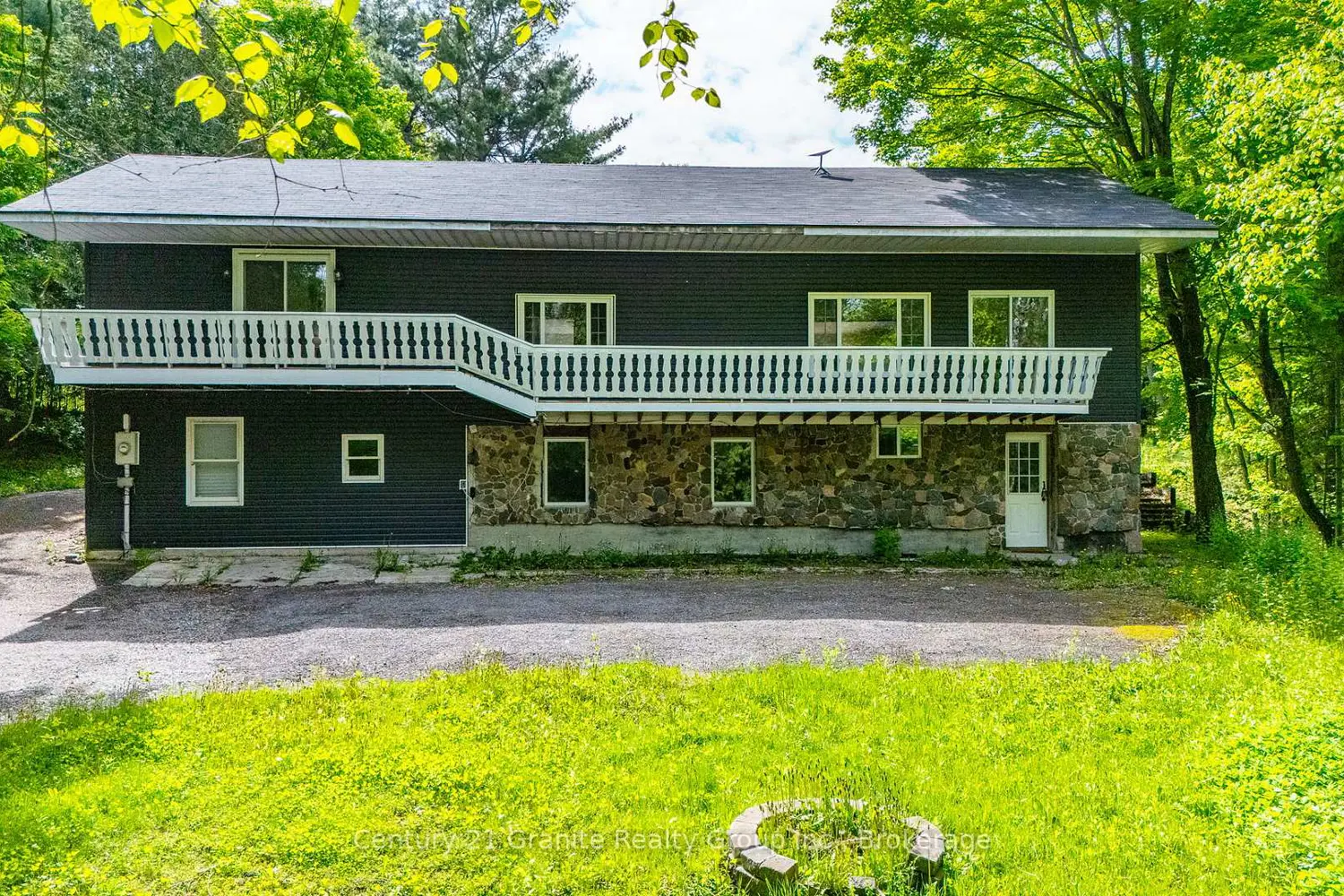 1630 Kashagawigamog Lake Road