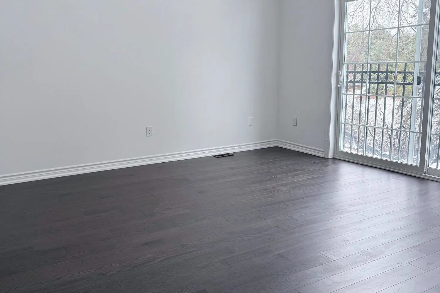 16 Turnberry Court photo 4