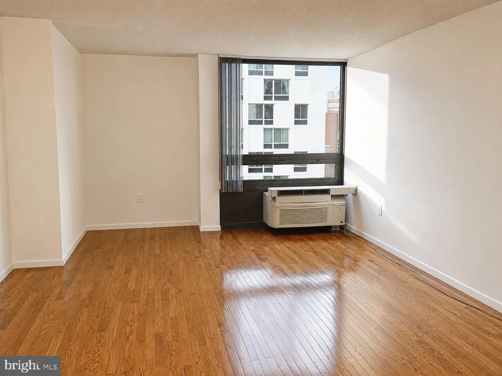 Additional image 12 of 241 S 6th Street Unit 1206C, Philadelphia, PA 19106